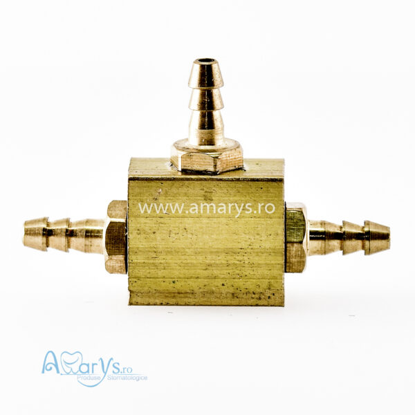 Conector 3 cai furtun aer/apa 2-2-2mm