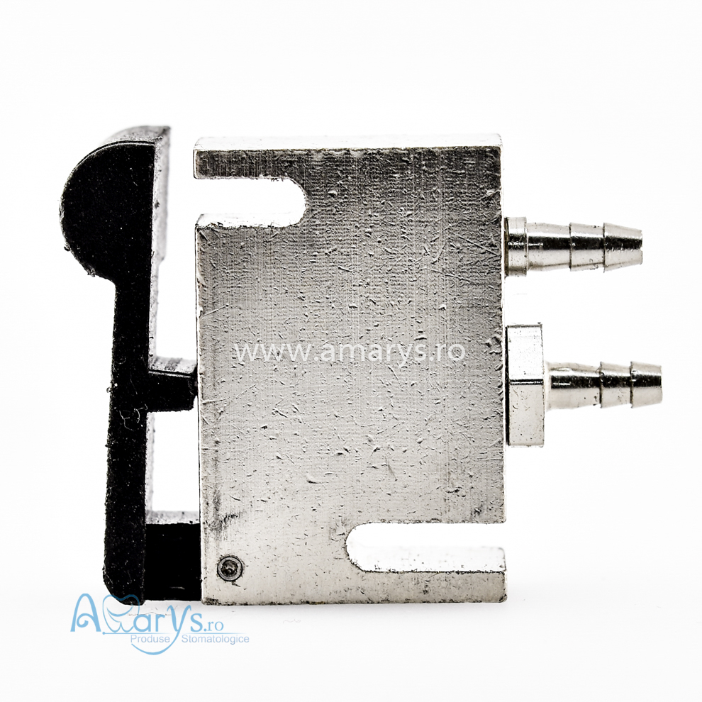 Intrerupator brat unit cu furtunurile pe sus Intrerupator brat unit cu furtunurile pe sus